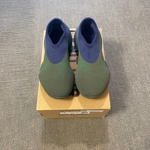 Yeezy Knit RNR - Faded Azure - Size 9